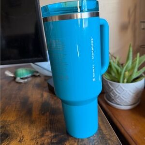 Stanley x Starbucks Blue Travel Tumbler 40 oz